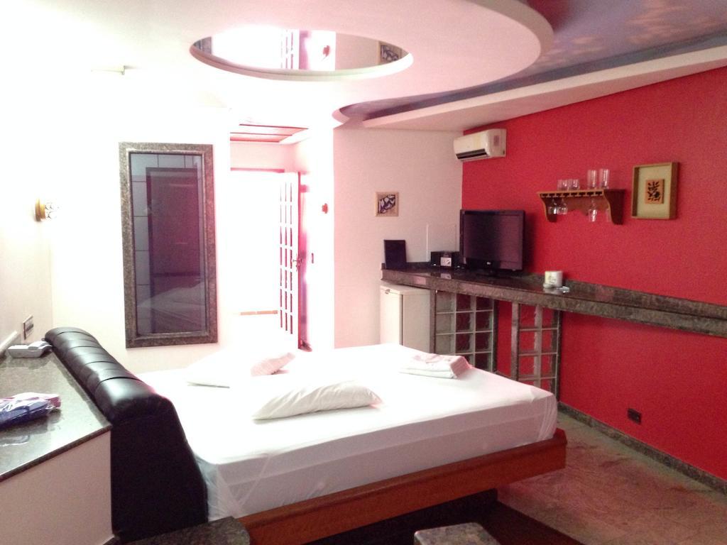 Love hotel Emocoes (adults Only) 3*