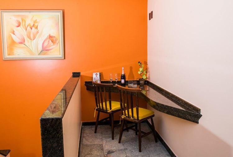 Love hotel Emocoes (adults Only)